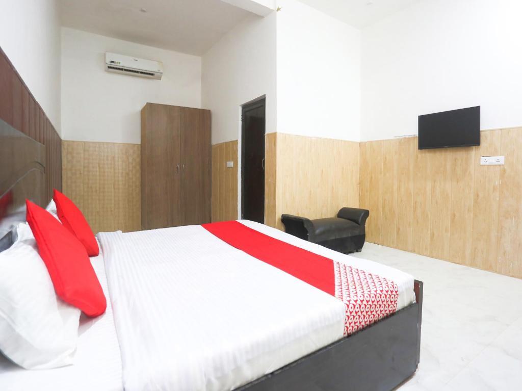 Фаридабад: OYO 73731 Hotel Mayur