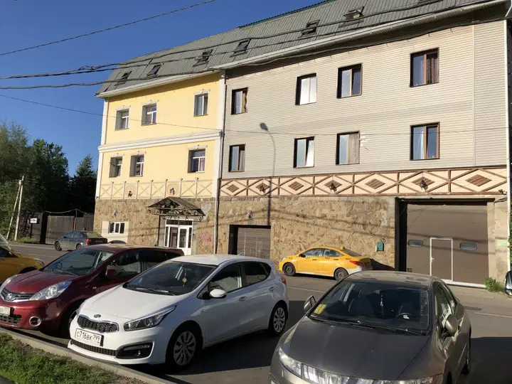 Москва: Гостевой Дом Зональная 10