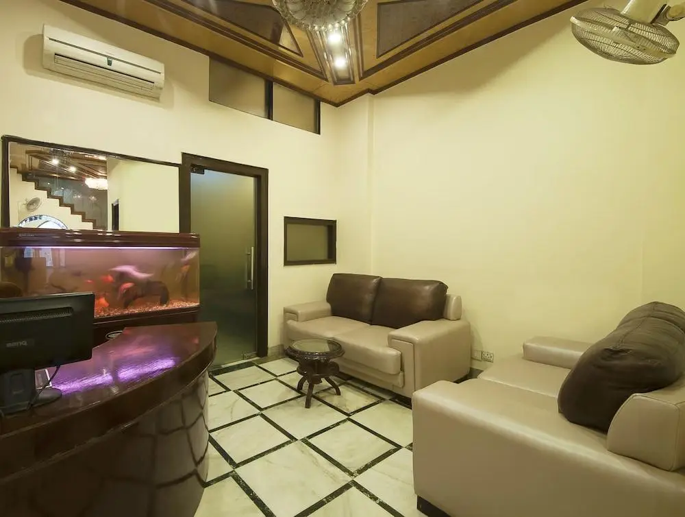 Нью-Дели: OYO 22154 Hotel Delhi Darbar