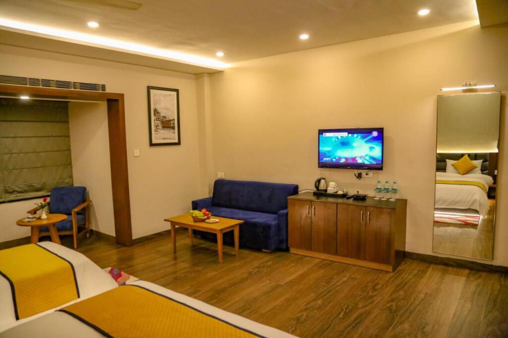 Варанаси: Four Leaf Hotel Sapphire Blue