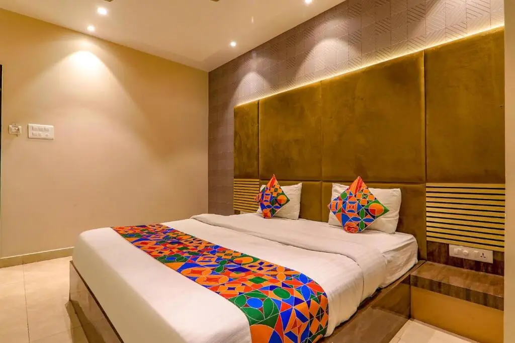 Канпур: Fabhotel Maya Crystal