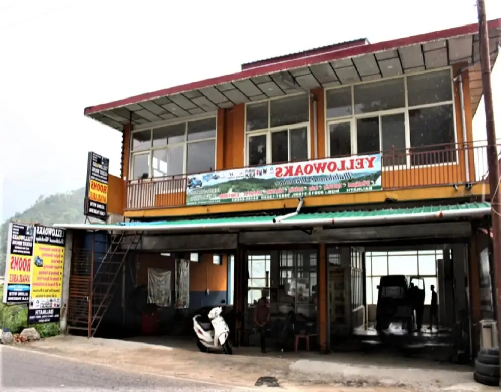 Байджнатх: Yellowoaks Guest House