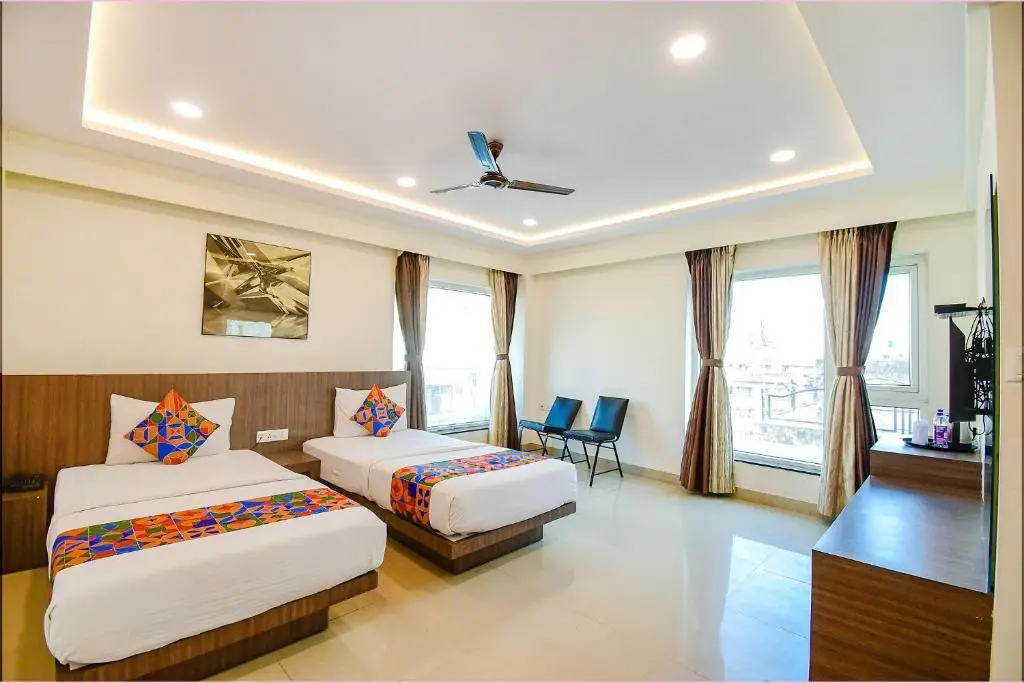 Колката: Fabhotel Kzar Select