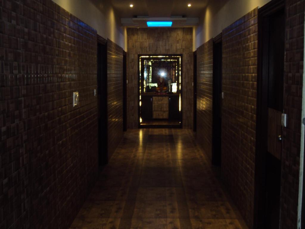 Бхилвара: KC Hotel