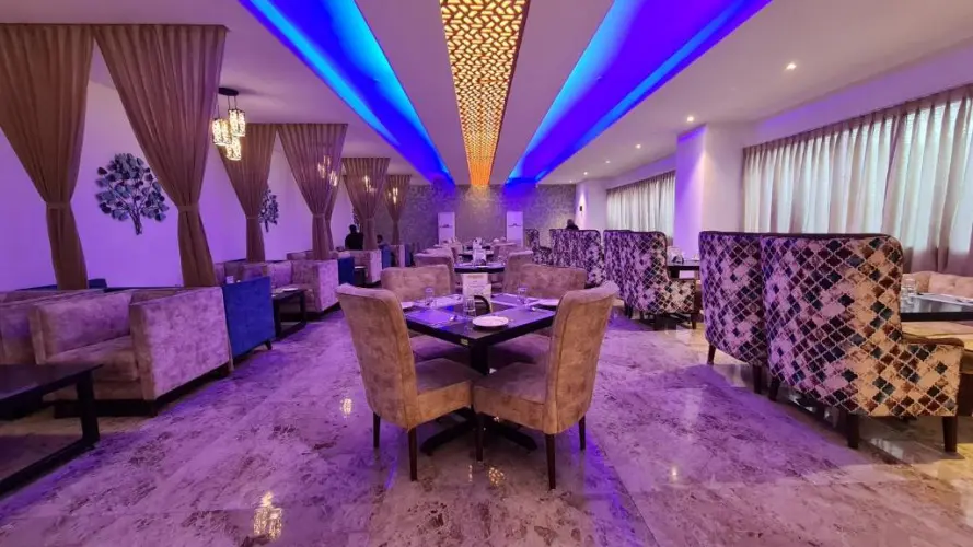 Биджапур: Galaxy Club & Hotel