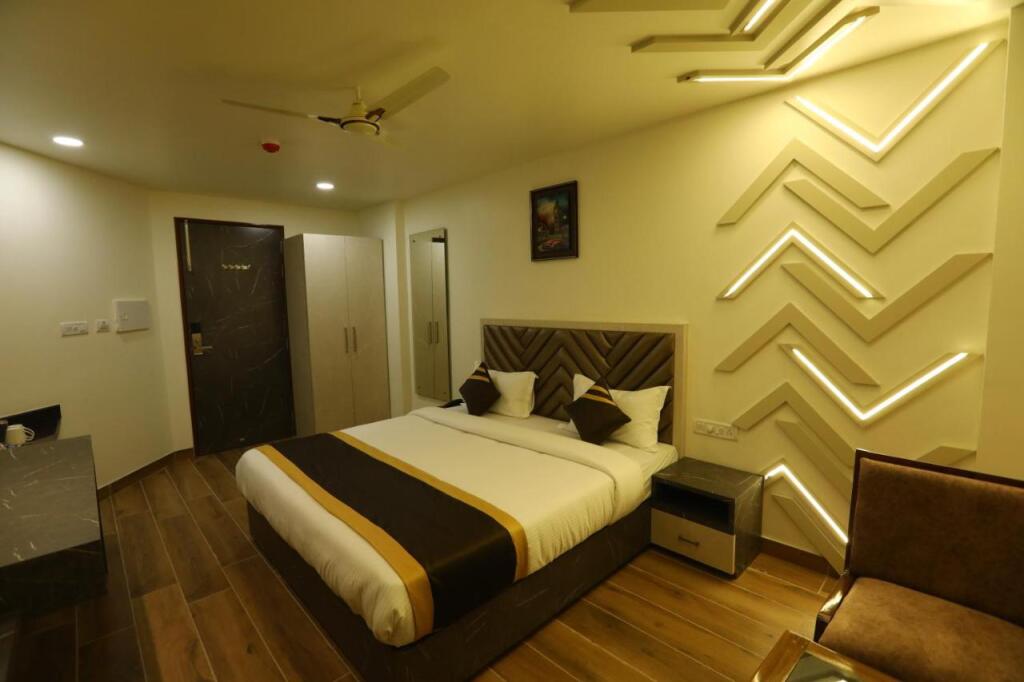 Лакхнау: Hotel D SilverLeaf