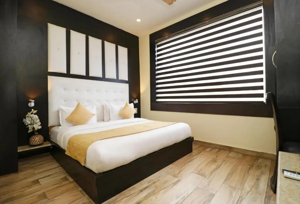 Дармсала: Hotel Mirage Residency - Hill View Hotel in Dharamshala