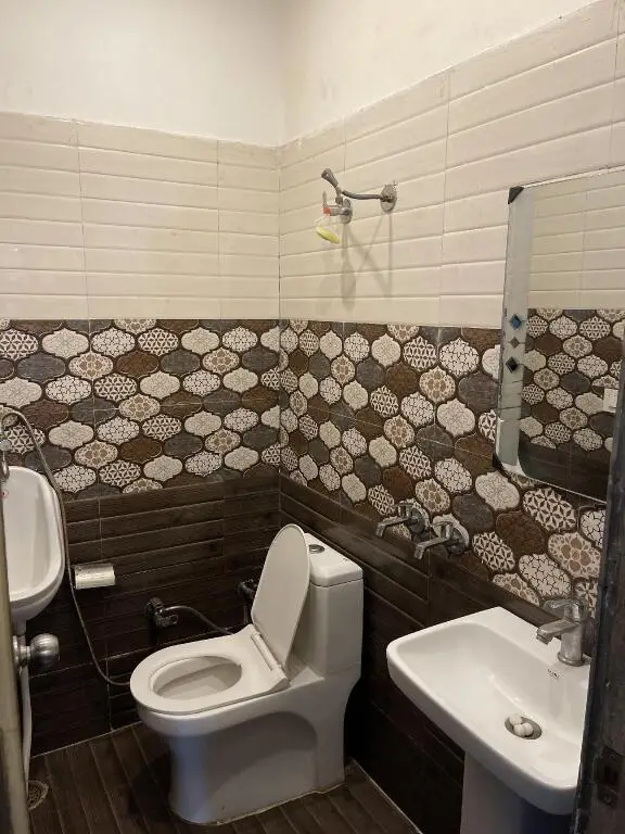 Чандигарх: Hotel AV Continental