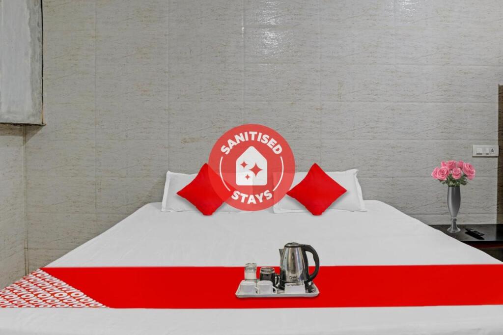 Bilaspur: Oyo Flagship 70023 New Mansi Hotel