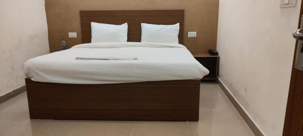 Нью-Дели: OYO 87920 Hotel Happy Stay Inn