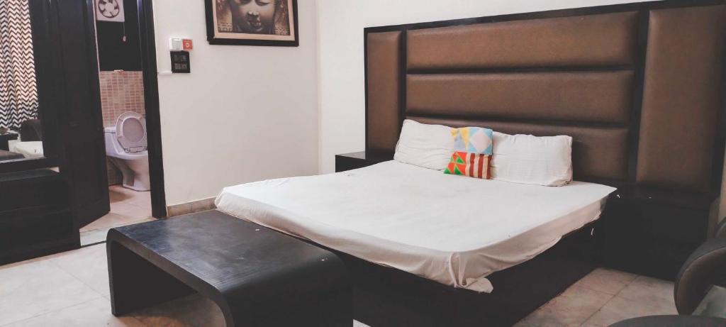 Нью-Дели: OYO HOME 92645 Delhi Home Stay B&b