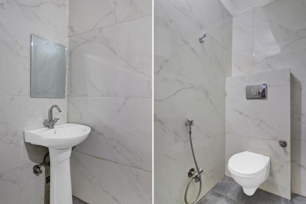 Нью-Дели: Oyo Flagship 92975 Hotel Small Town