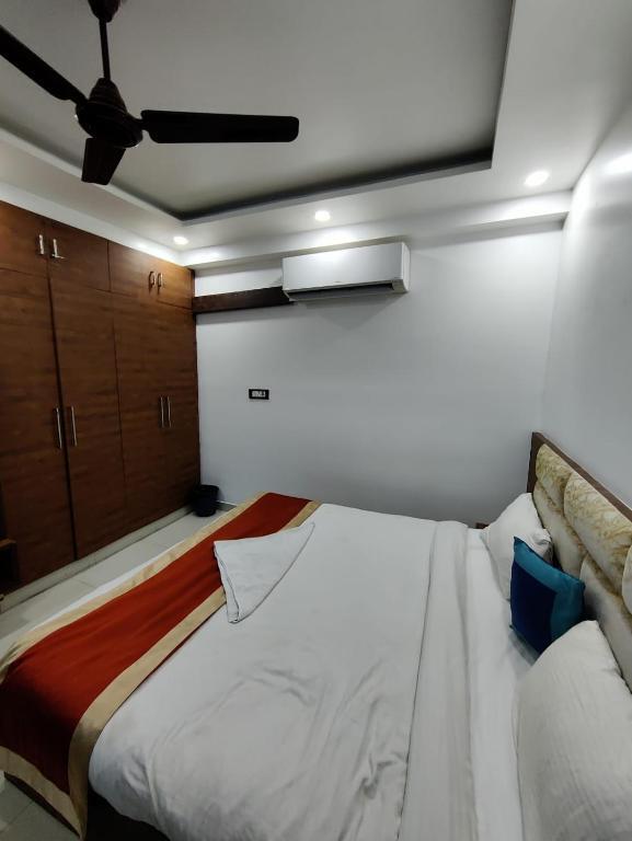 Нью-Дели: Flagship 93407 Hotel Bell Wood