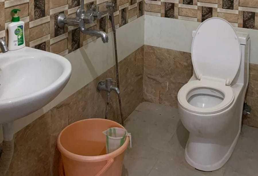 Нью-Дели: OYO HOME 93516 Ahill House