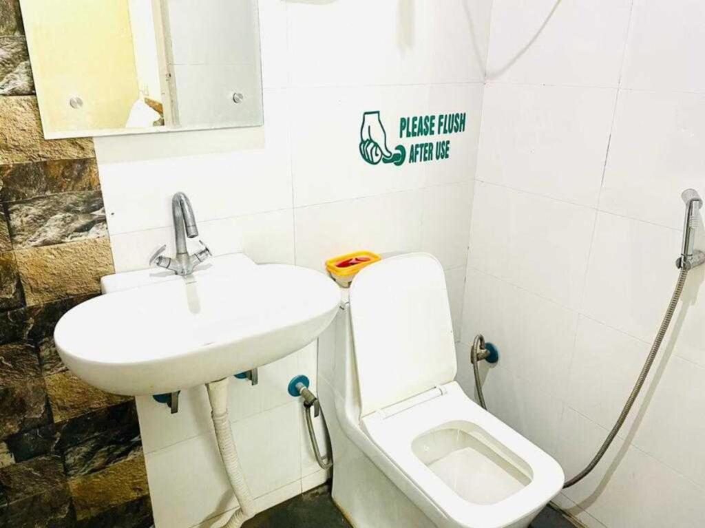 Нью-Дели: OYO 69330 Gk Guest House
