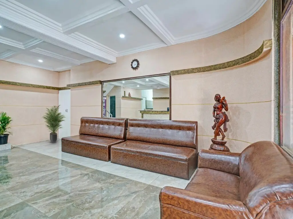 Эрамаллур: Capital O 93138 Rayan Plaza