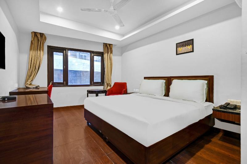 Джайпур: Oyo Townhouse  132 Hotel The Grand