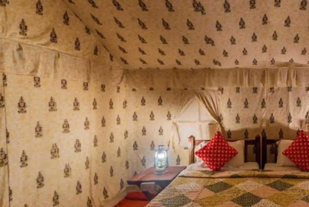 Golden Marigold Desert Camp — фото 1