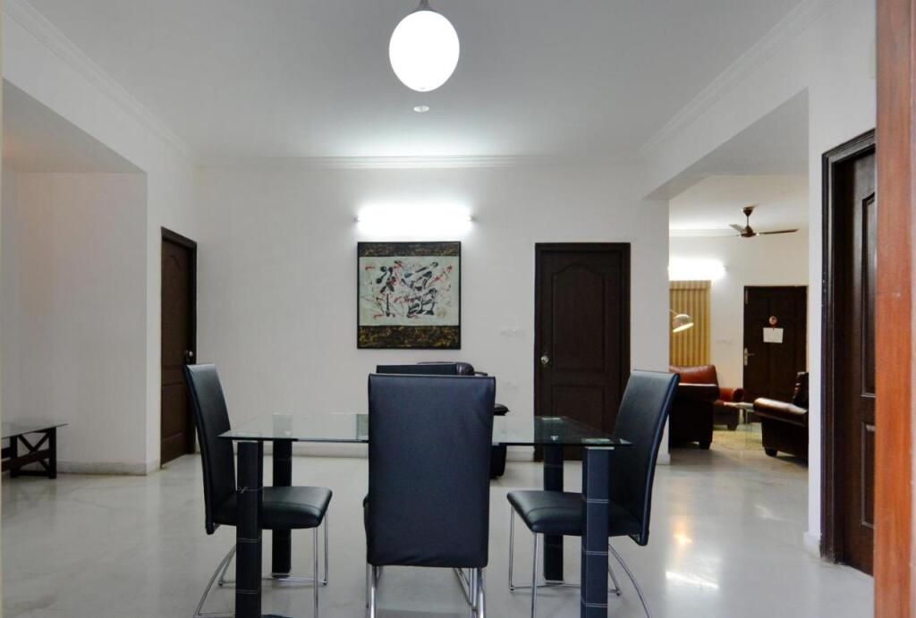 Хидерабад: Hotel At home, Whitefields, Kondapur