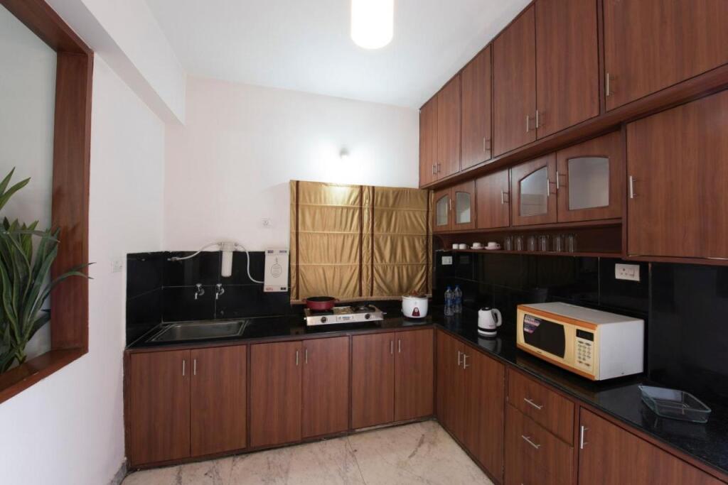 Хидерабад: Hotel At home, Whitefields, Kondapur