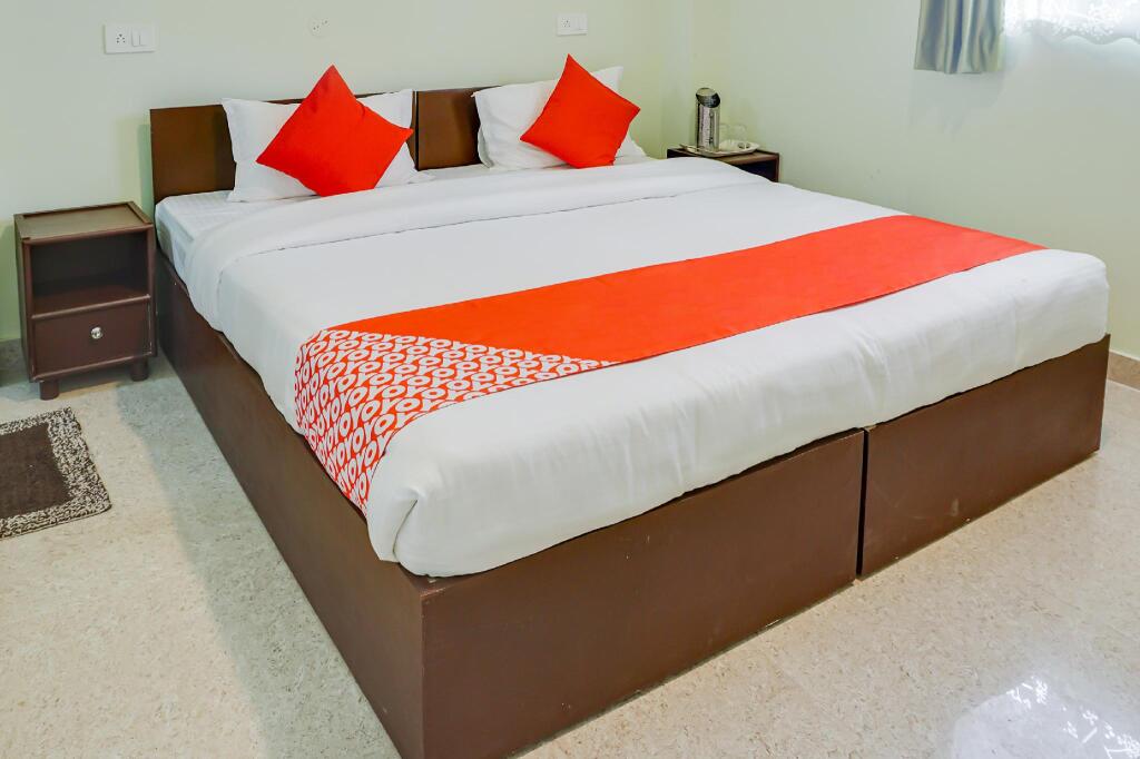 Шиллонг: OYO Flagship 48518 Deimaia Guest House