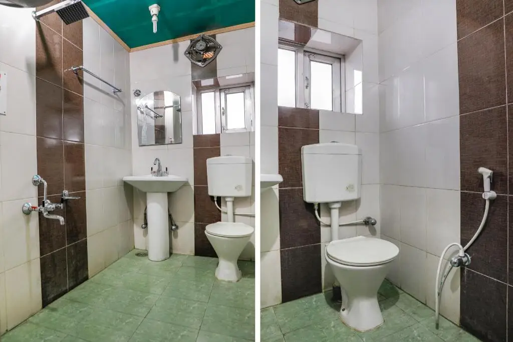 Шринагар: OYO Flagship 72127 Hotel New Crown