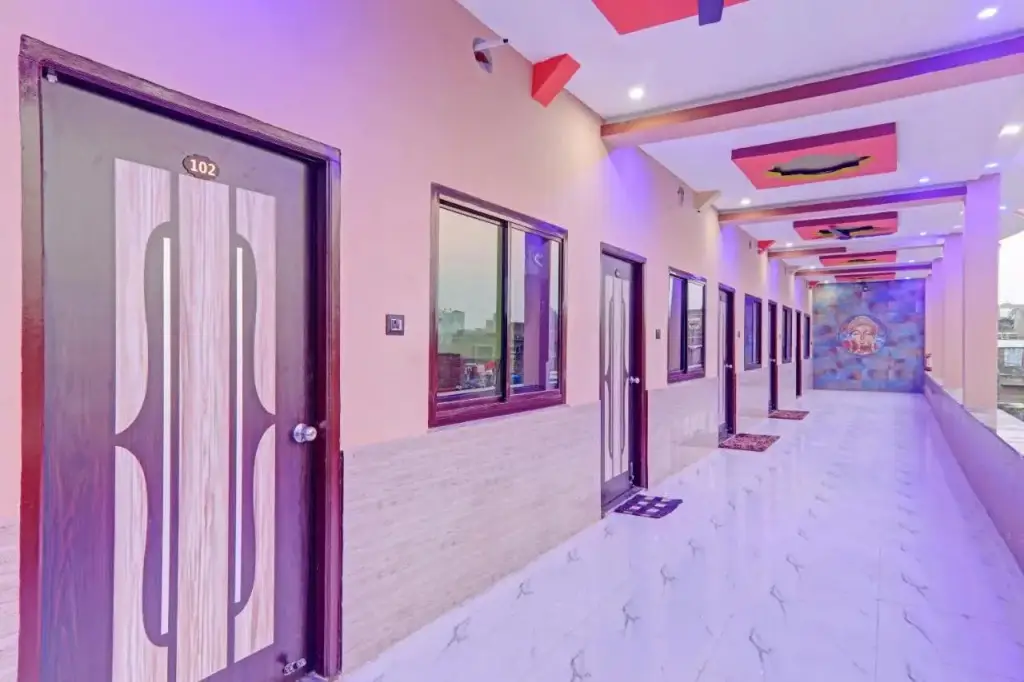 Лакхнау: Oyo 87705 Hotel Bdr Lawn