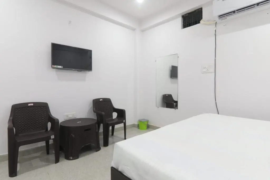 Лакхнау: Oyo Flagship 93456 Hotel Kps Inn