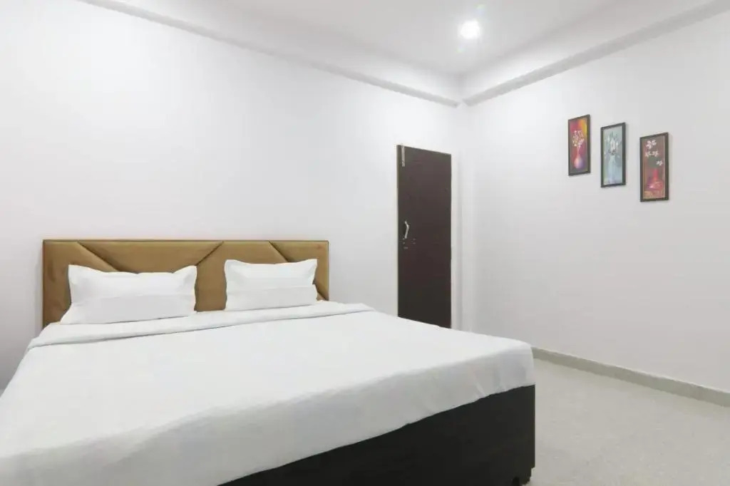 Лакхнау: Oyo Flagship 93456 Hotel Kps Inn