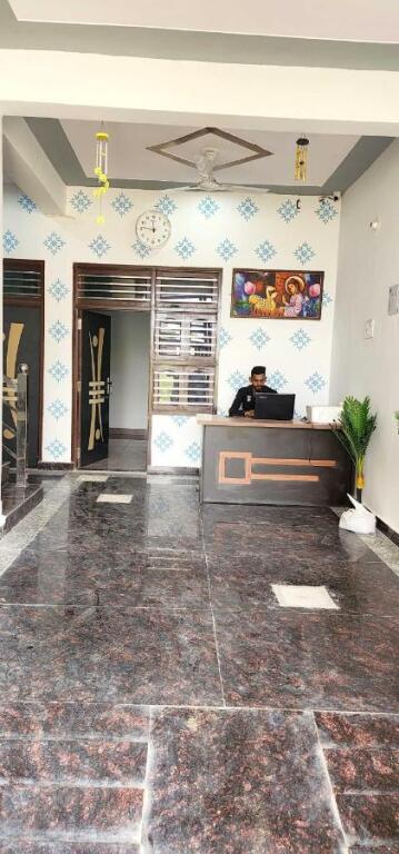 Oyo Super 7 Hotel — фото 1