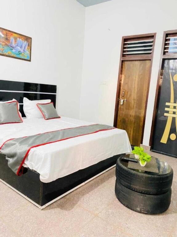 Гуруграм: Oyo Super 7 Hotel
