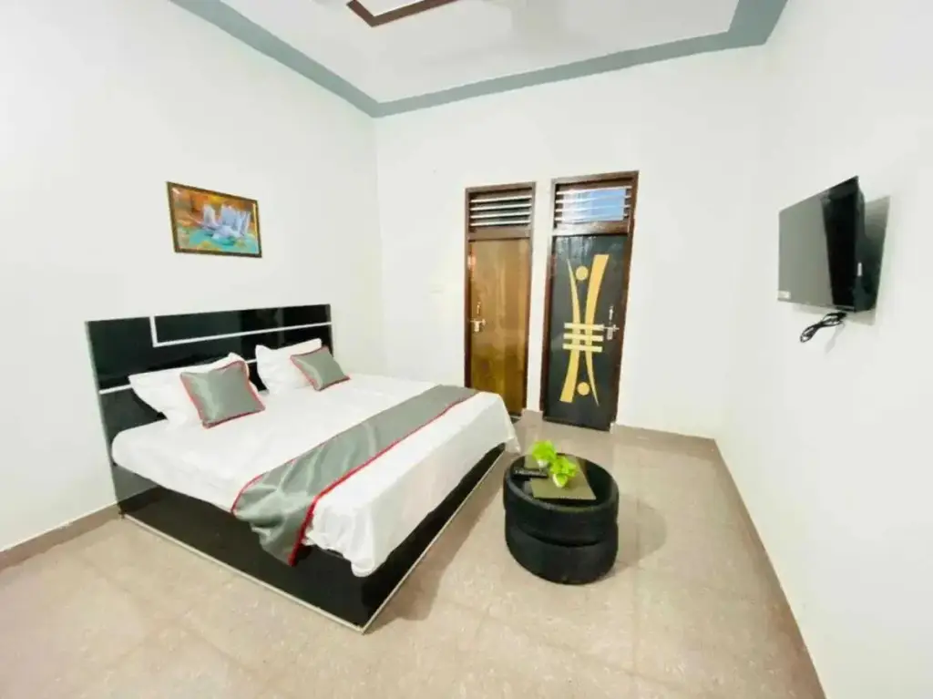Гуруграм: Oyo Super 7 Hotel