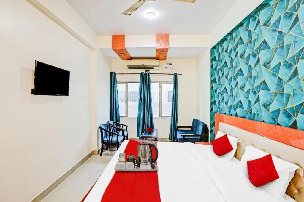 Нойда: Oyo Flagship 92809 U Rooms
