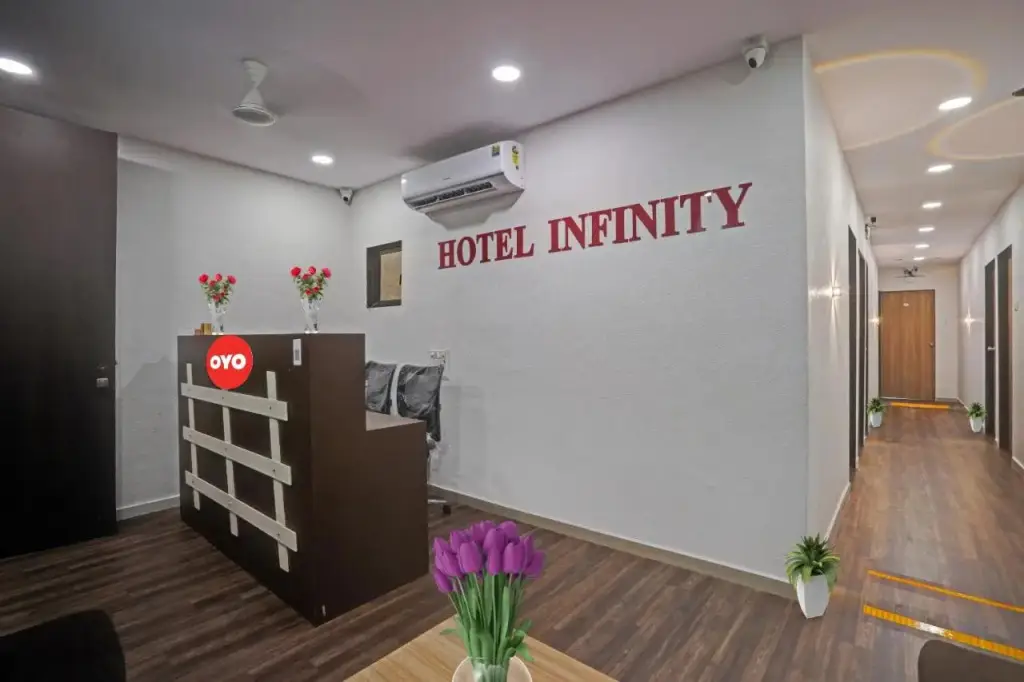Сурат: Super Oyo Flagship Hotel Infinity