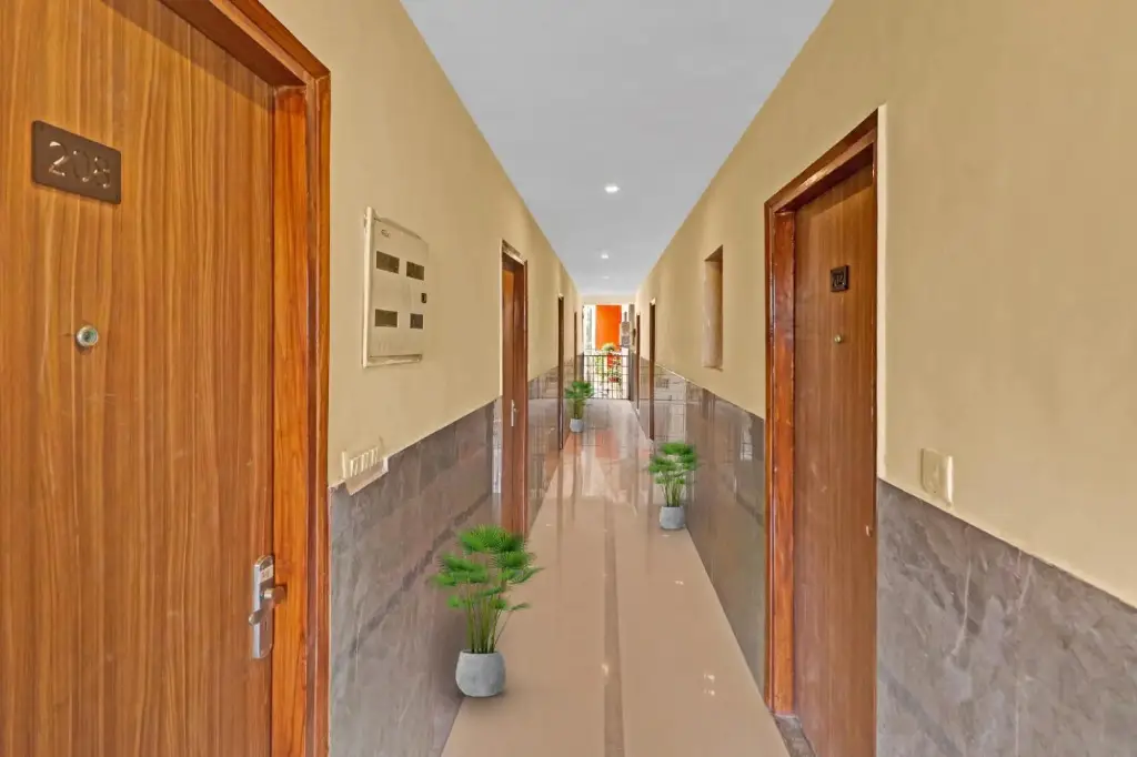 Нью-Дели: Collection O Horizon 2 Near Indira Gandhi International Airport