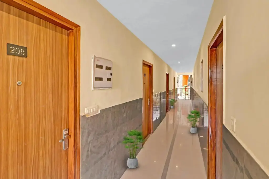 Нью-Дели: Collection O Horizon 2 Near Indira Gandhi International Airport