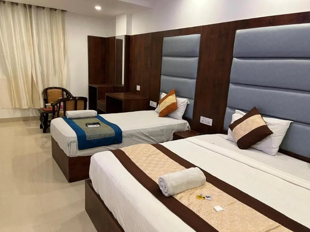Нью-Дели: Collection O 92417 Hotel The Royal Tej Palace