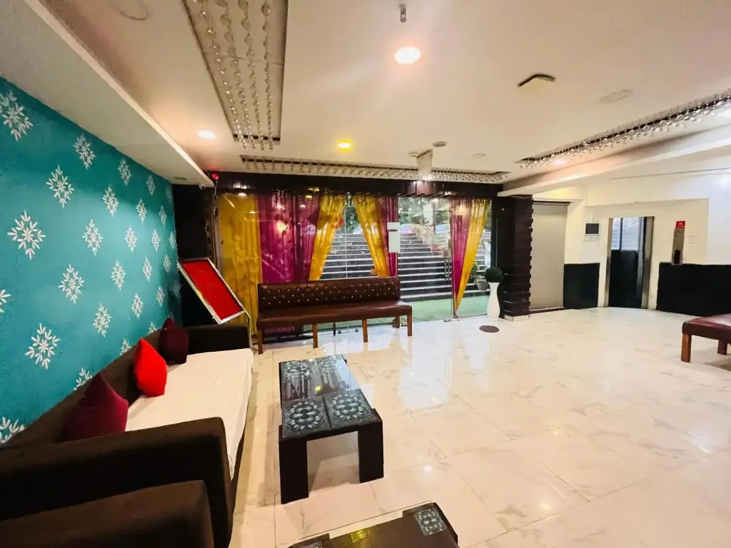 Газиабад: Hotel O Parktel