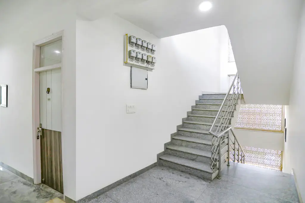 Гуруграм: Fabhotel Aravali Suites