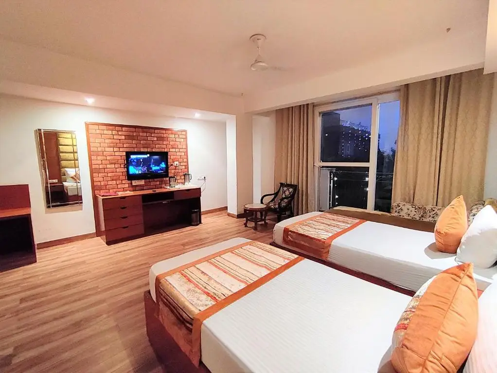 Гуруграм: The Angel Hotel & Suites