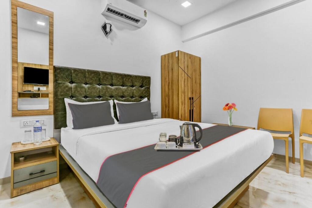 Нави-Мумбай: Capital O 93336 Hotel Stay Inn