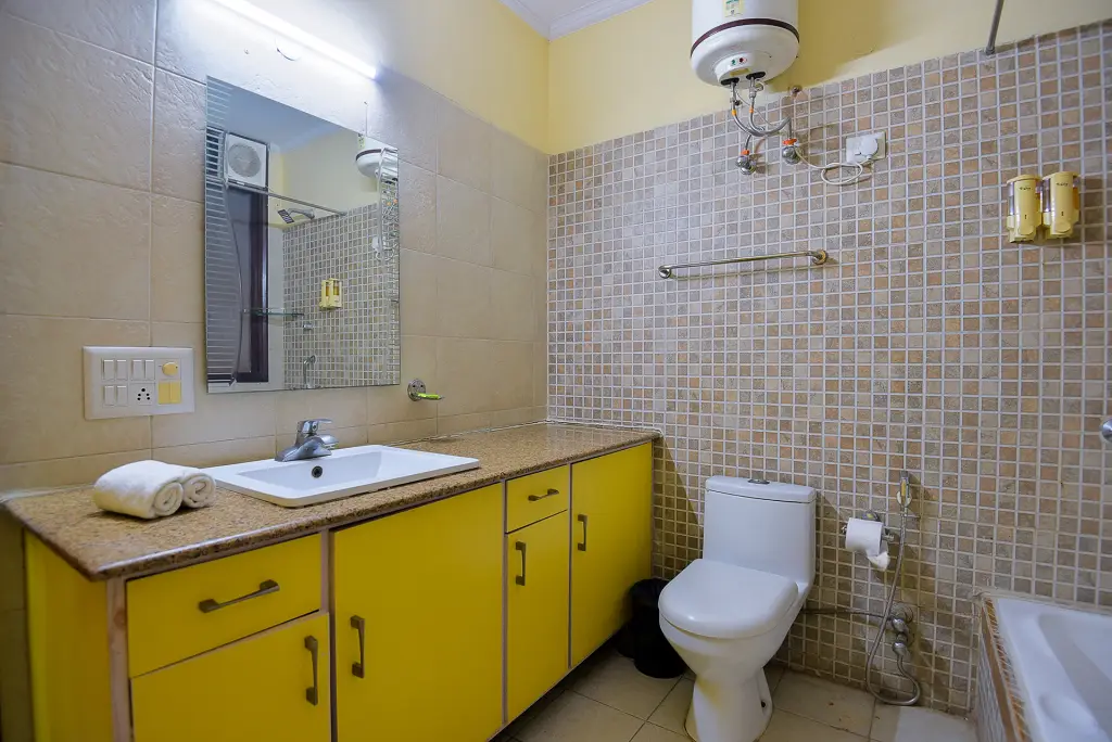 Гуруграм: Bedchambers Service Apartments In Gurgaon