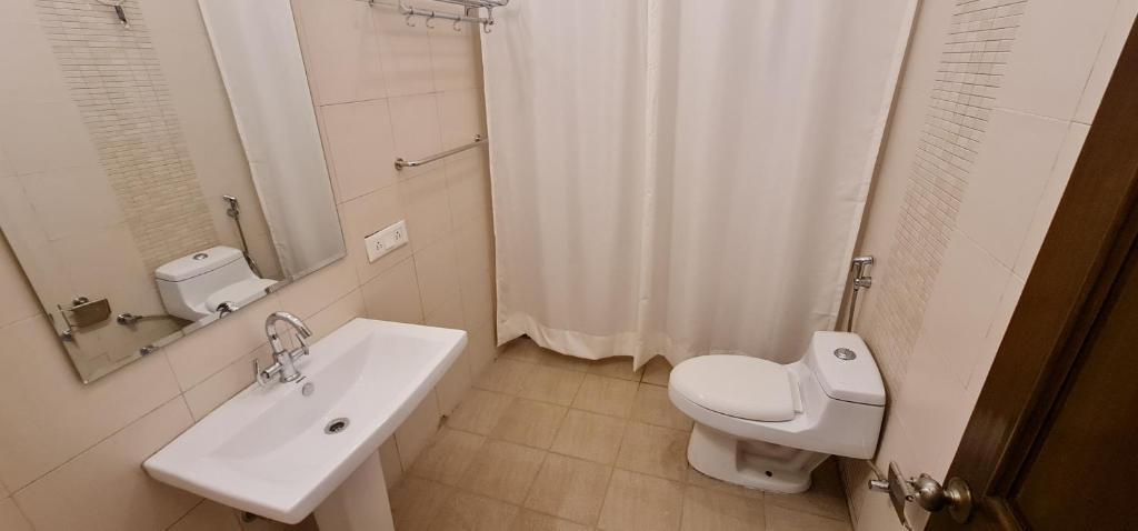 Гуруграм: Nook Inn & Suites Mg Road Metro