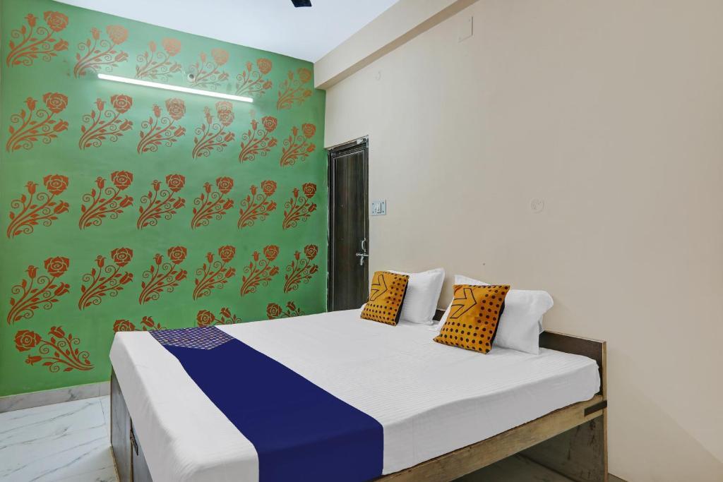 Варанаси: SPOT ON 81677 Silicon City Stay