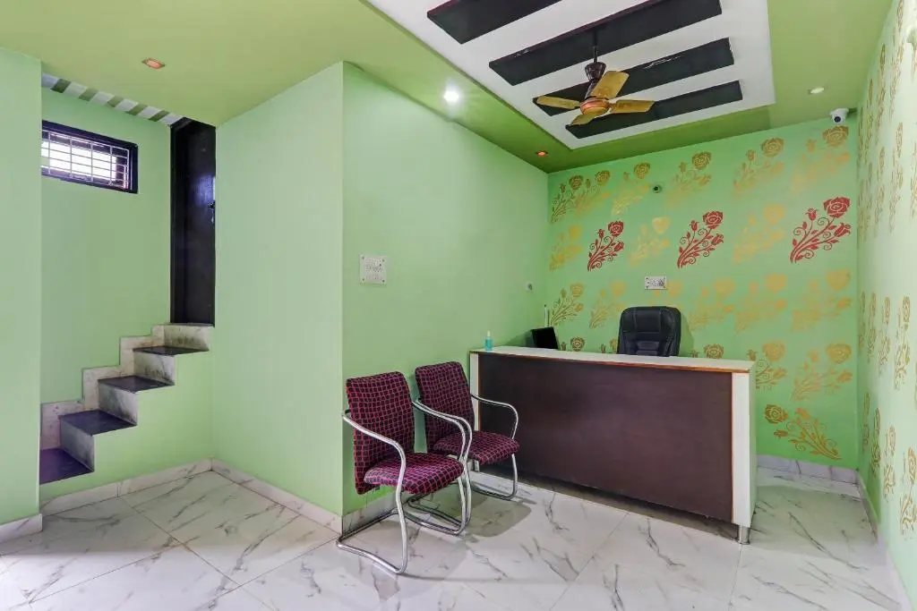 Варанаси: SPOT ON 81677 Silicon City Stay