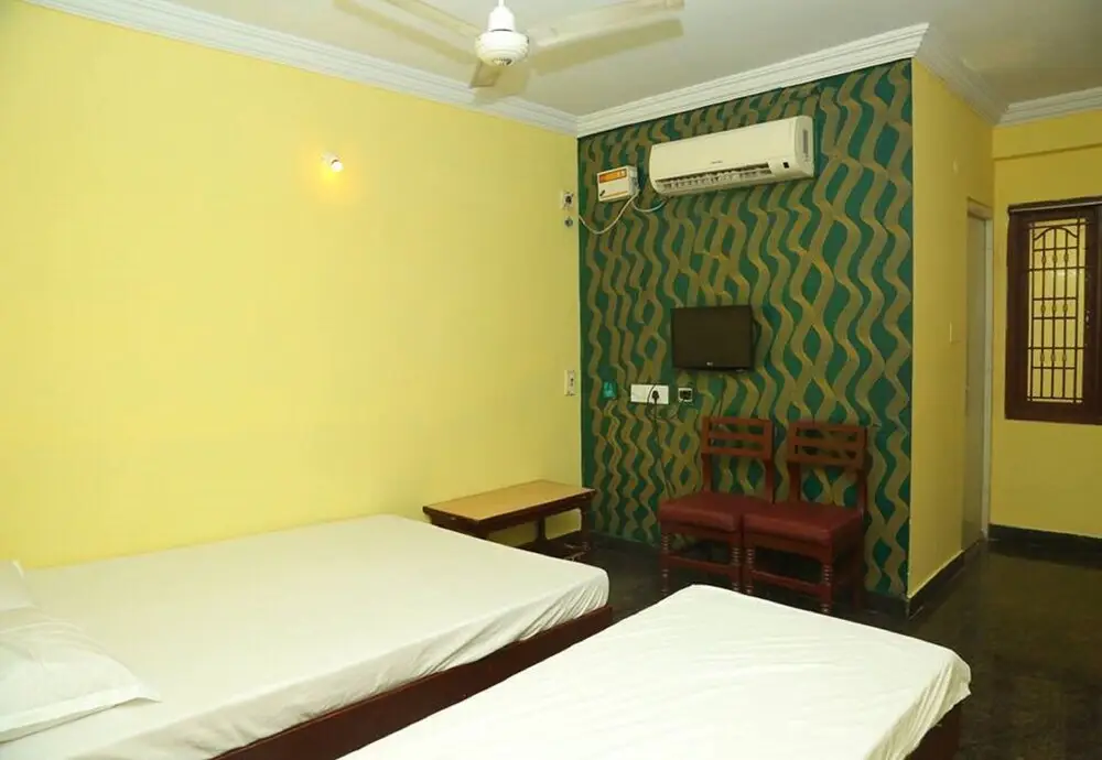 Маилам: Ganesh Beach Resort