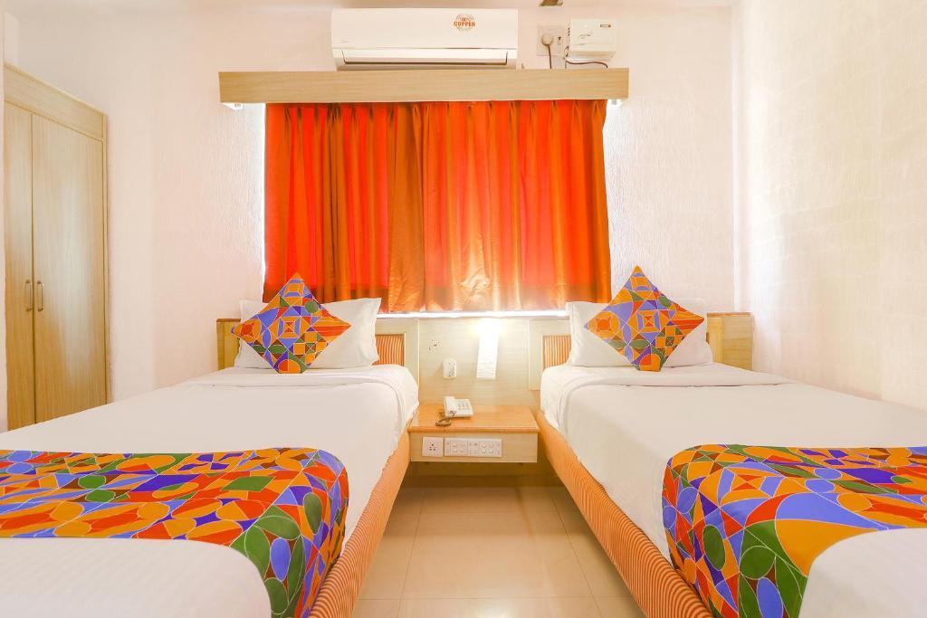 Хидерабад: Ssv Grand FabHotel