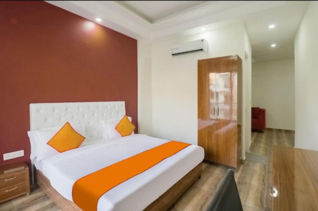 Гуруграм: Fabhotel Skylight Inn
