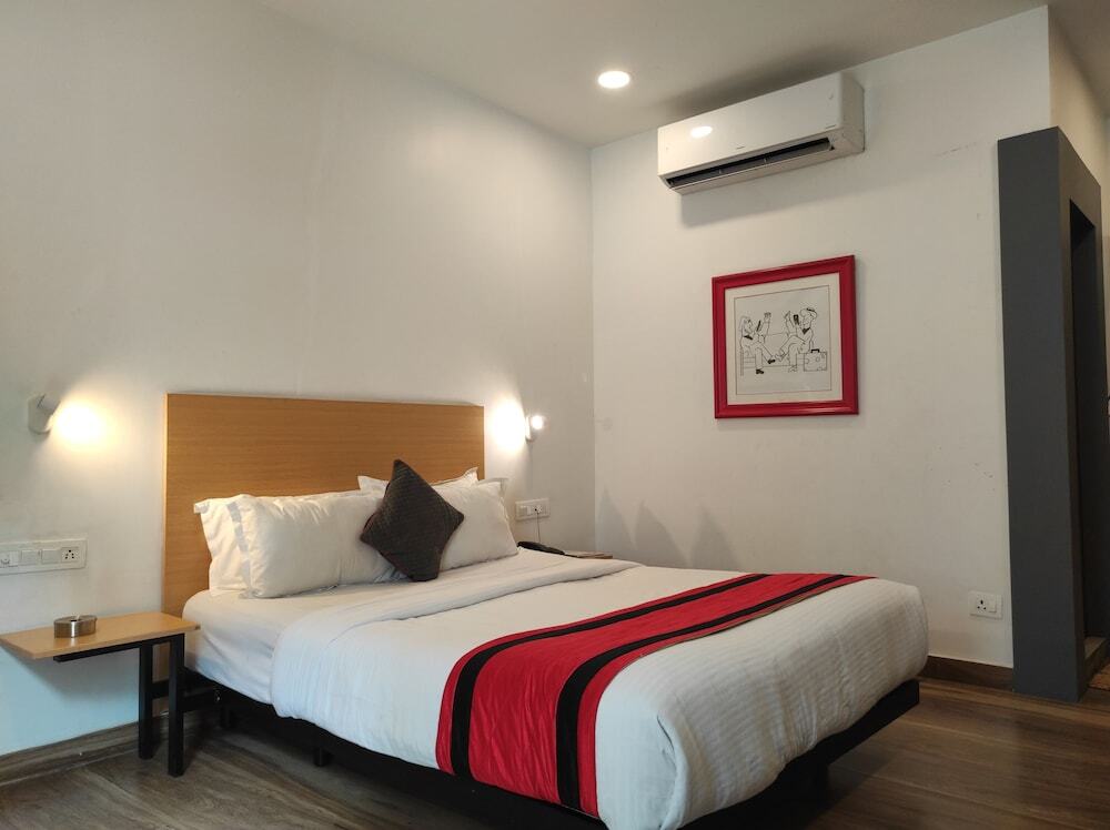Гувахати: NK Hotel - Guwahati
