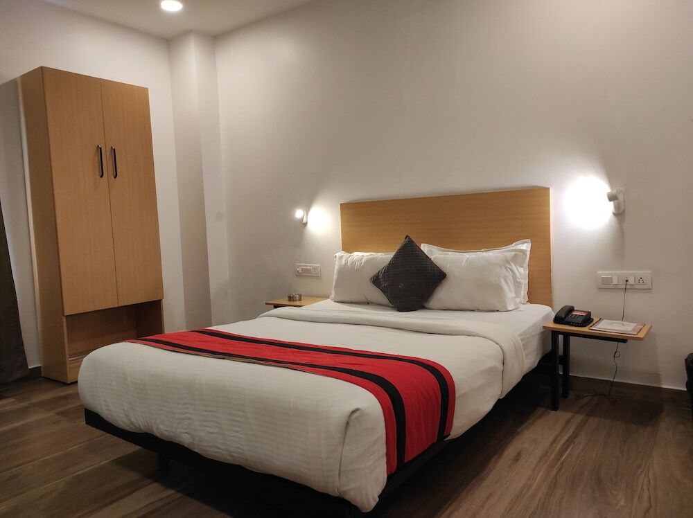 Гувахати: NK Hotel - Guwahati